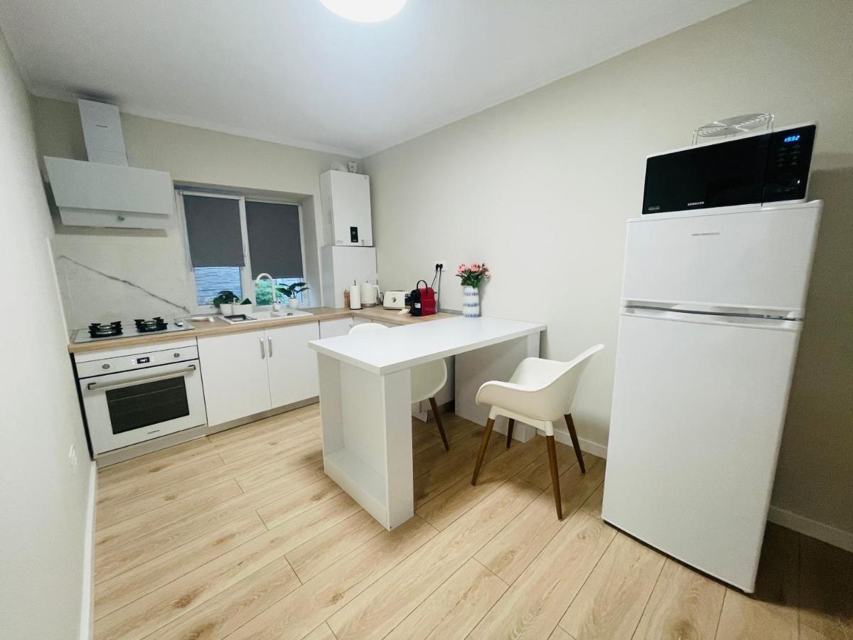Apartament Z Timisoaraアパートメント エクステリア 写真